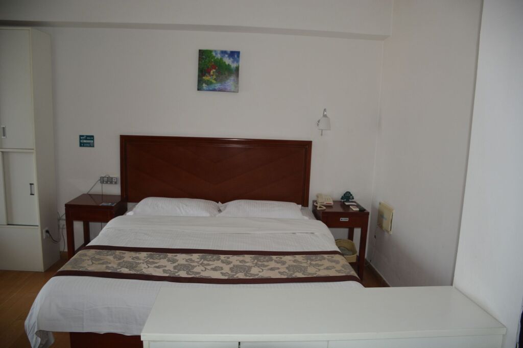 Вэйхай: GreenTree Inn Weihai North Qingdao Road Express Hotel