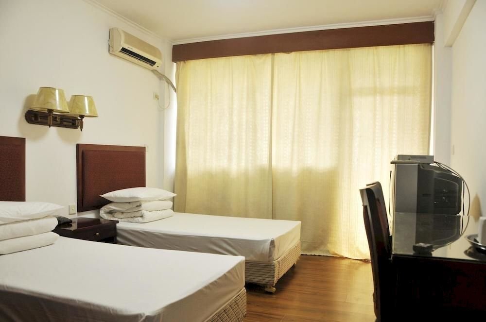 Шэньчжэнь: Shenzhen Nuclear Hostel