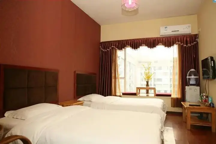 Чэнду: Xiaoqi Yizhan Hotel