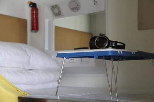 Чэнду: Simple Capsule Apartment
