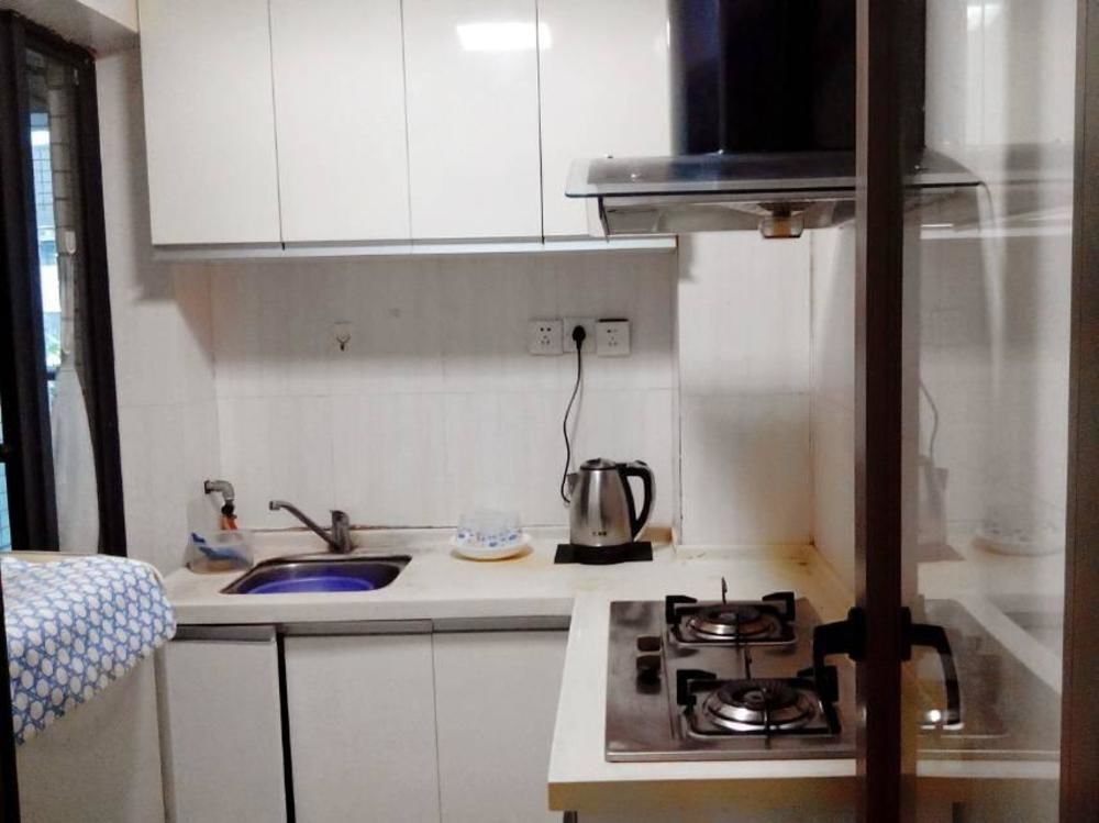 Шэньчжэнь: Yitiange Seaview Apartment