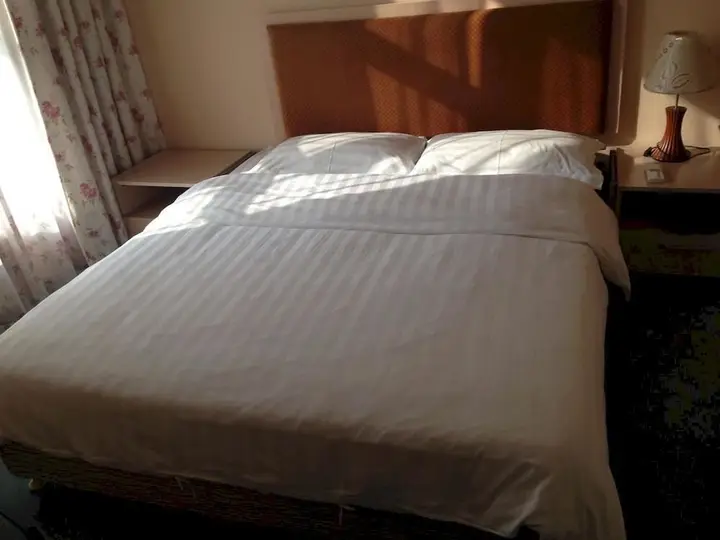 Нанкин: Nanjing Renyun Hotel
