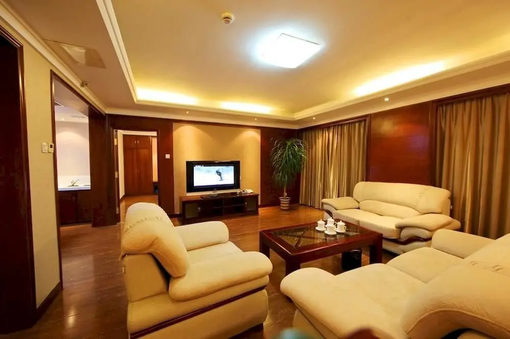 Циндао: Wanghailou Hotel