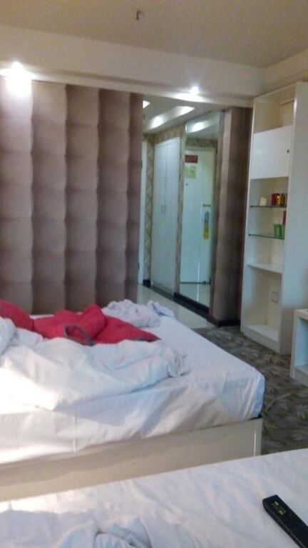 Чэнду: Zunhuang Holzd Ay Hotel