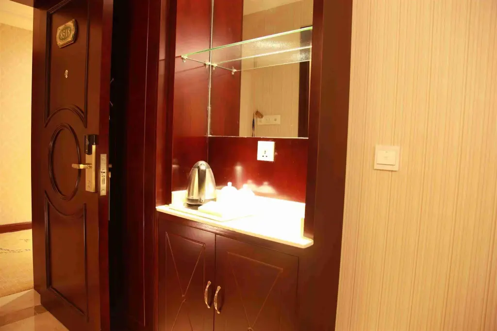 Шанхай: Vienna Hotel Shanghai Pudong Airport
