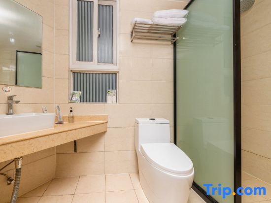 Цзяочжоу: Kunlun Leju Business Hotel (Wenxian)