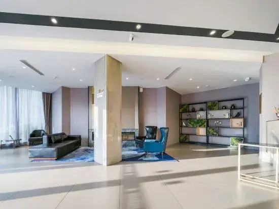 Нанкин: Homeinn Selected Hotel (Nanjing Railway Station North Square Hongshan Forest Zoo Subway Station)