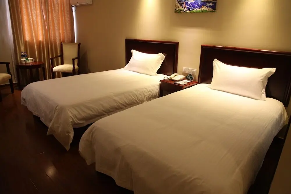 Шаньтоу: GreenTree Inn Shantou Jinping Chaoshan Road Anbu Business Ho