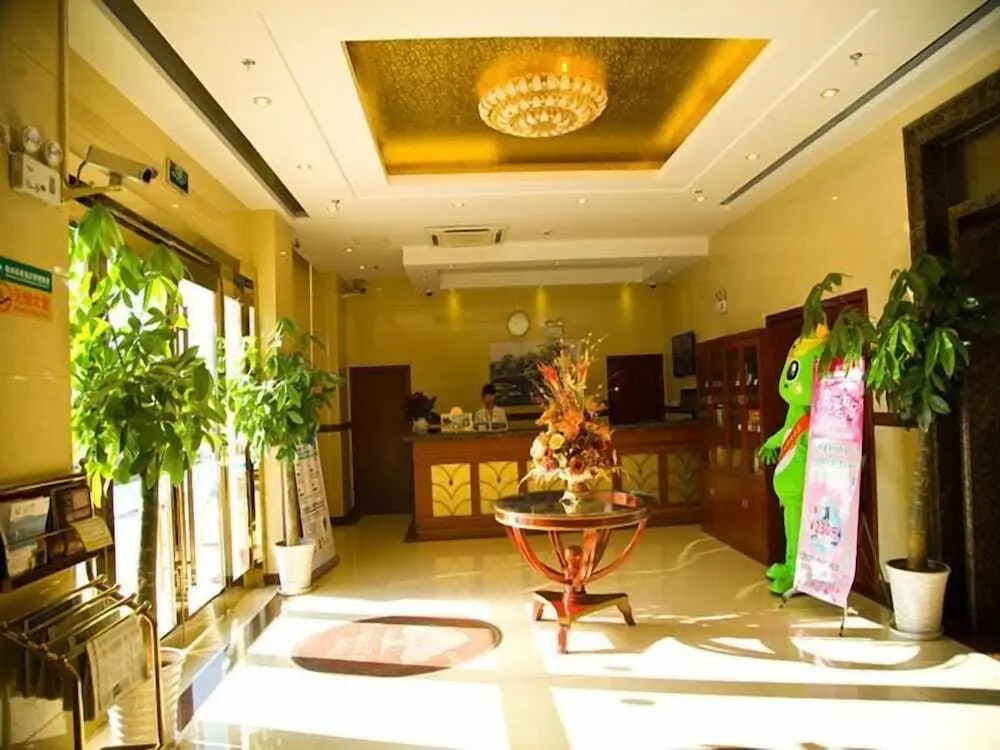 Шанхай: GreenTree Inn Shanghai Pudong New Area Chuansha Road Kayuan Business Hotel