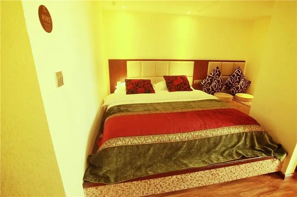 Чэнду: Wanfeng Hotel