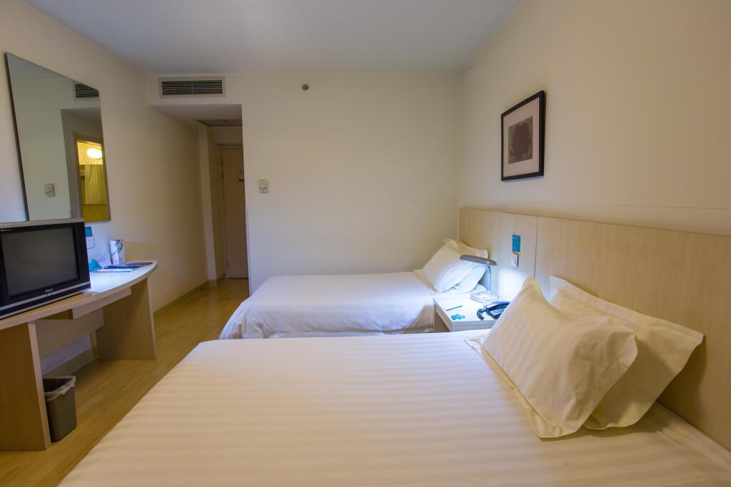 Пекин: Magnotel Hotel Beijing West Railway Station