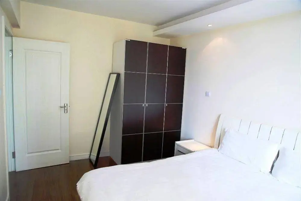 Шанхай: Xinshikong Apartments(Abest Zhongshan Park No.1)