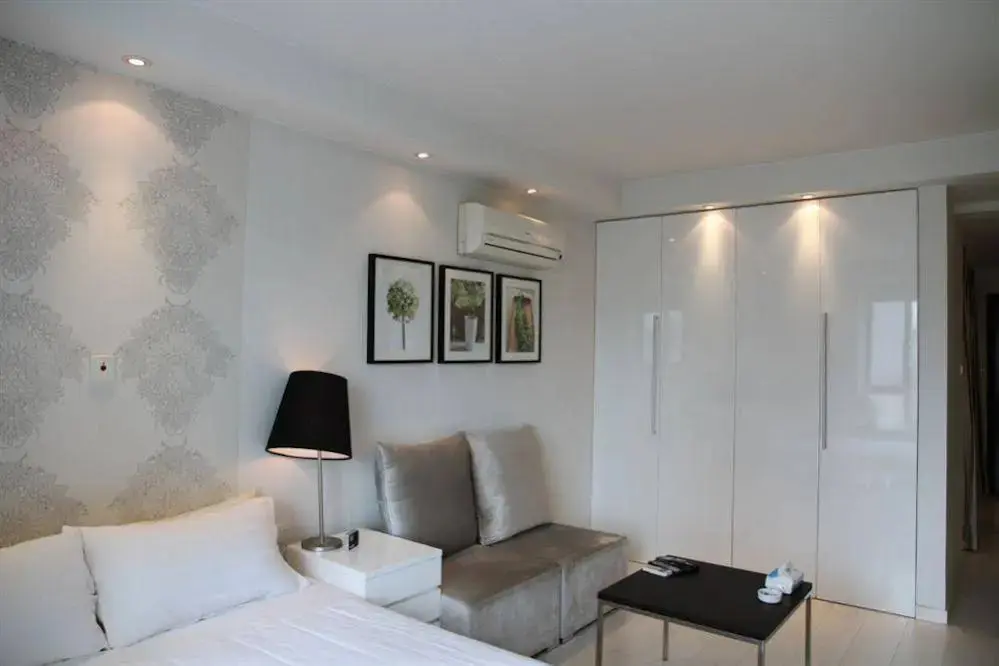 Шанхай: Xinshikong Apartments(Abest Zhongshan Park No.1)