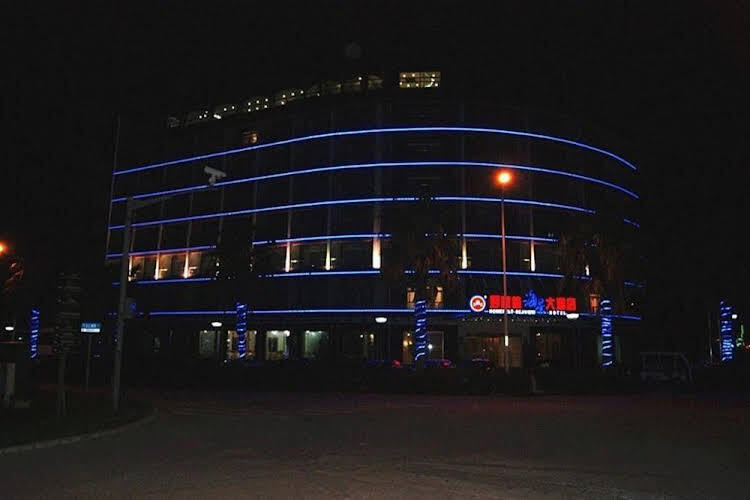 Wave Resort Hotel — фото 1