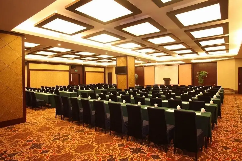 Шэньчжэнь: Changfeng Garden Hotel