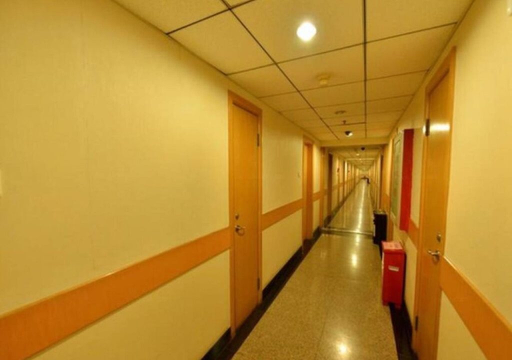 Пекин: Railway Hotel