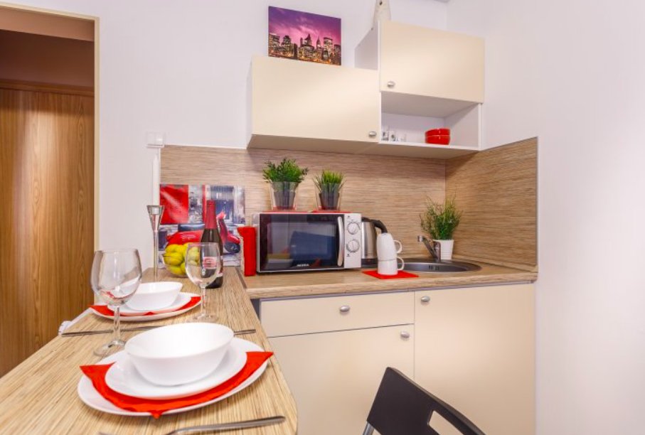 Балашиха: Parizh Na Dmitirieva 4 Apartments