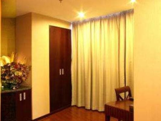 Гуанчжоу: Grand Kingdom Hotel (Guangzhou Metro Huadu Square)