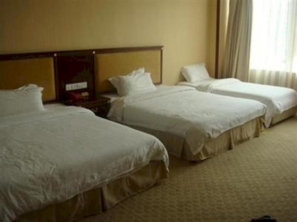 Чжухай: Mei Li Cheng Commerce Hotel