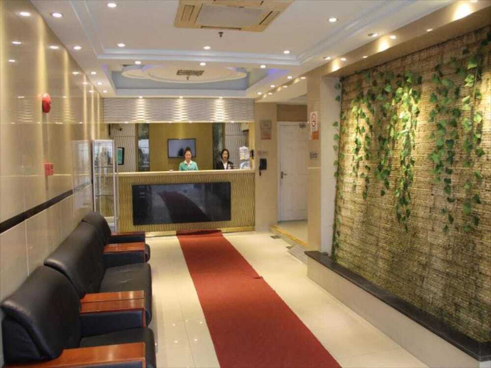Шанхай: Jinjiang Inn Style Shanghai Nanjing Road Fujian Middle Road