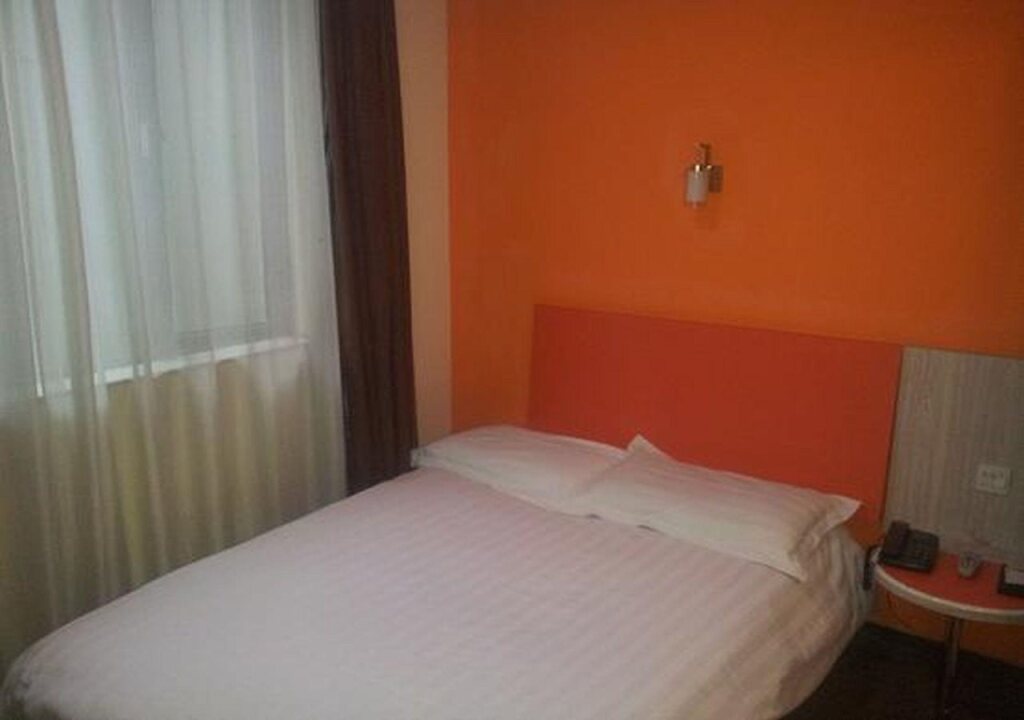 Шанхай: Motel 168 An Yuan Road Inn