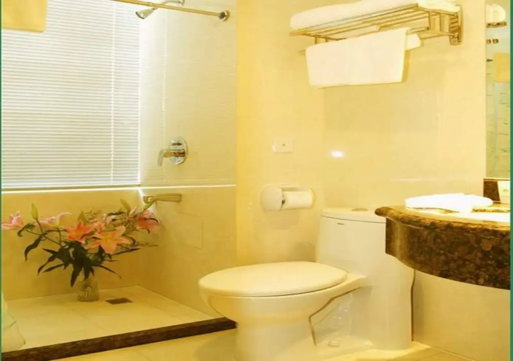 Шанхай: GreenTree Inn Shanghai Hongqiao Airport Hotel