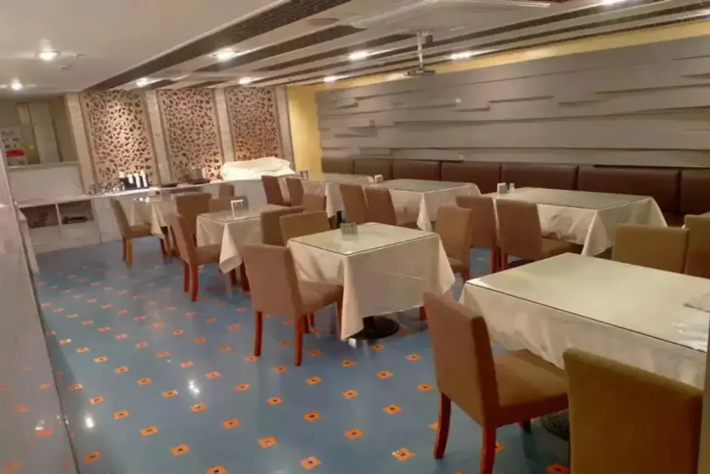 Шанхай: Motel 168 (Shanghai Hongqiao Hub, Qixin Road Metro Station)