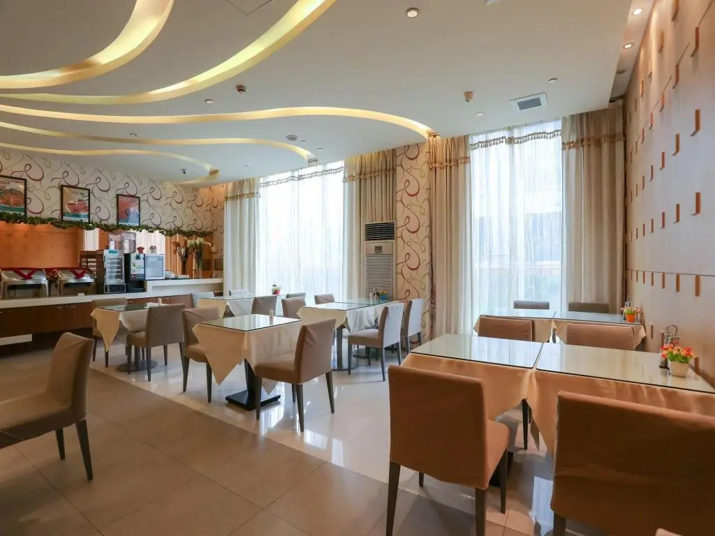 Шанхай: Jinjiang Inn Shanghai Minsheng Rd