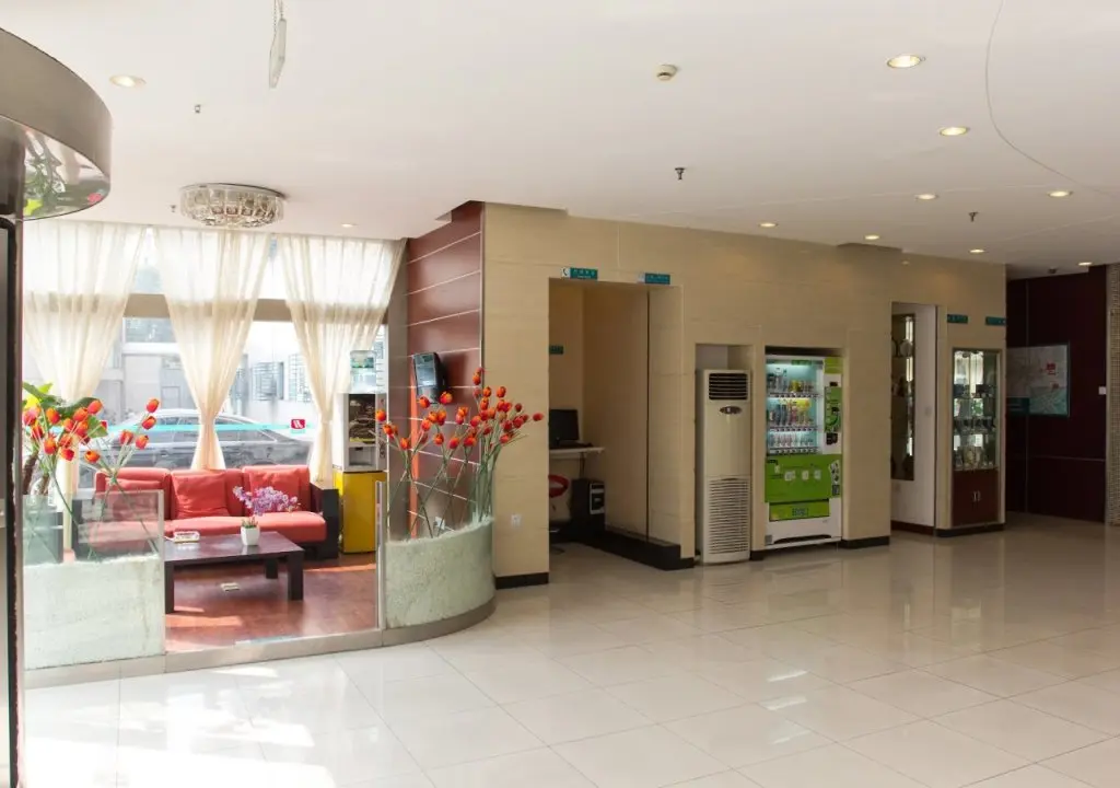 Шанхай: Jinjiang Inn East Shanghai Jinqiao Rd