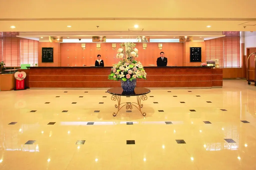Jin Jiang Tian Cheng Hotel — фото 1