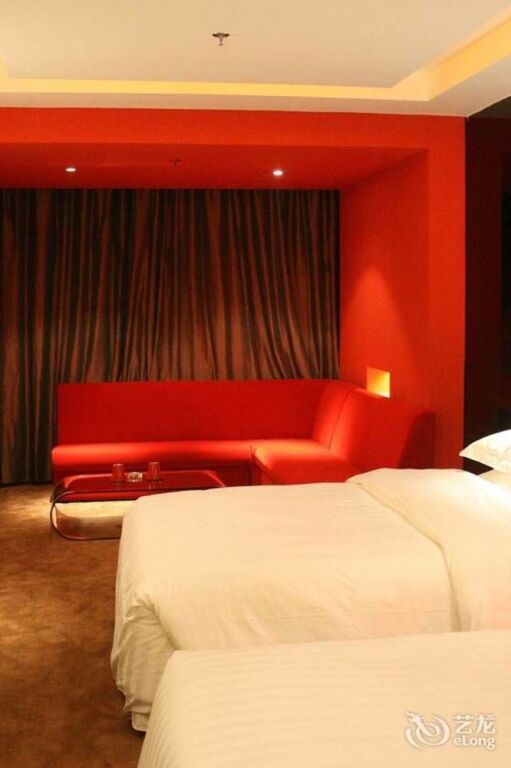 Циндао: Milan Fanshion Hotel Qingdao