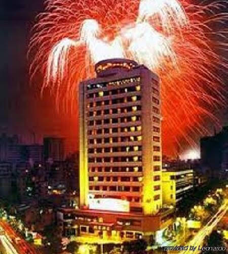 Фошань: Rotating Place Hotel - Foshan