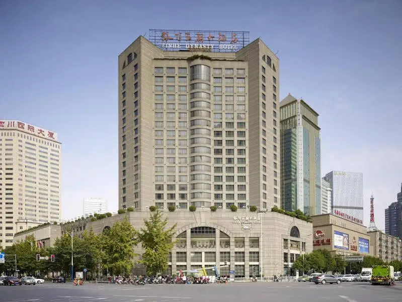 Chengdu Yinhe Dynasty Hotel — фото 1