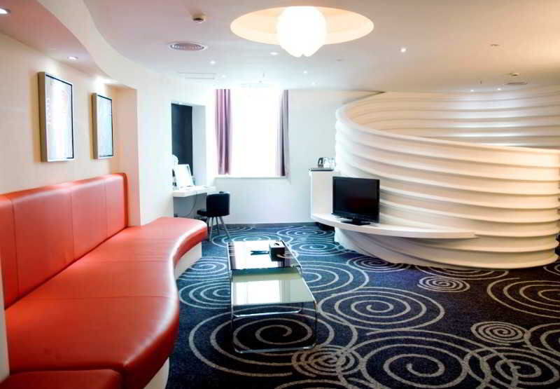 Шэньчжэнь: Friends International Ack-cyber Hotel