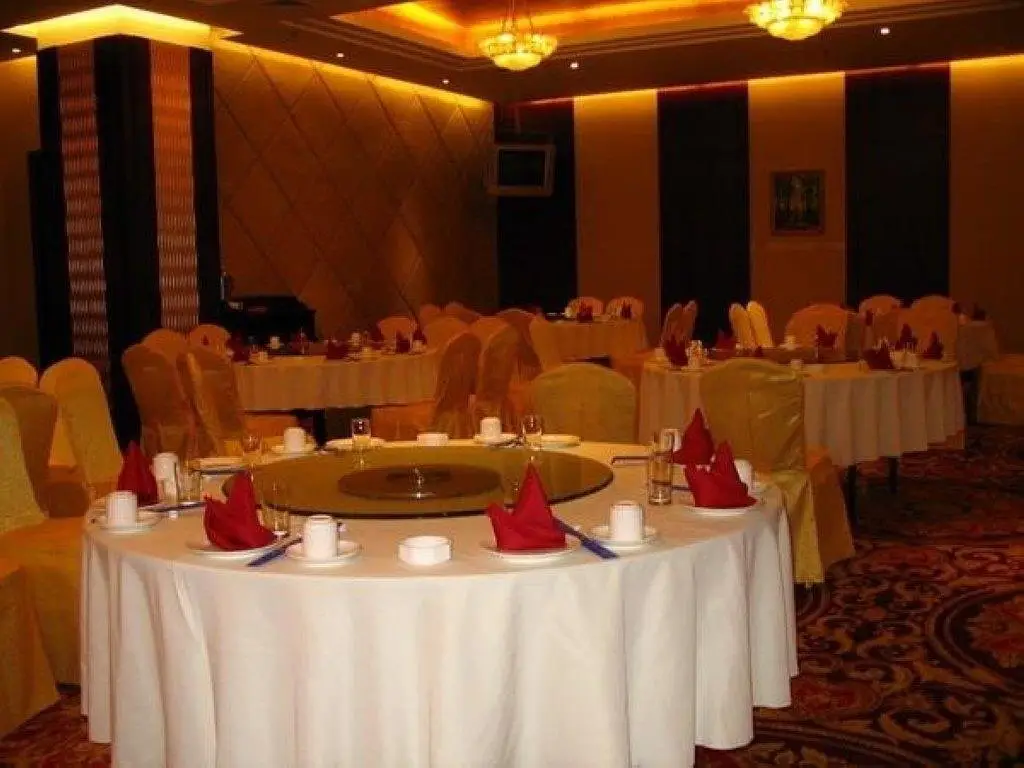 Далянь: New Seaview International Hotel