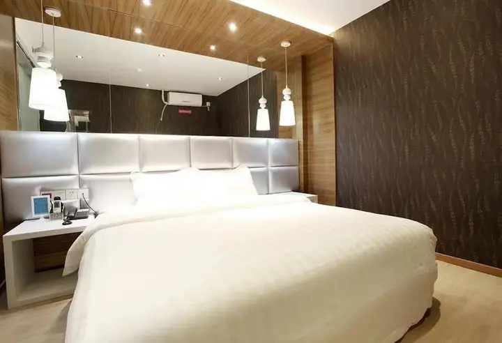 Пекин: Beijing Heartbeat Theme Hotel