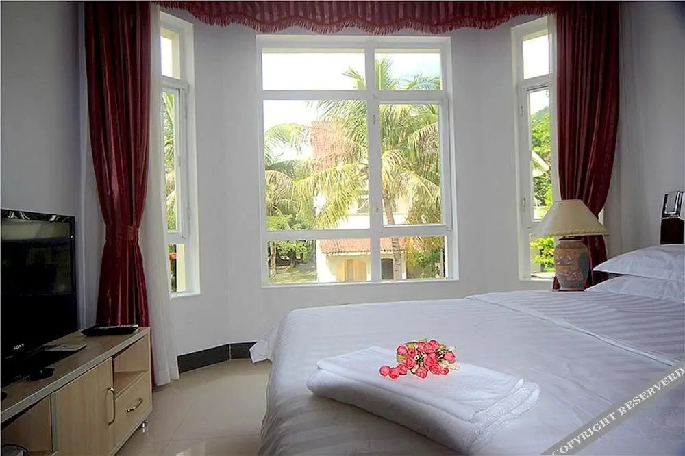 Sunshine Holiday Resort Apartment Sanya — фото 1