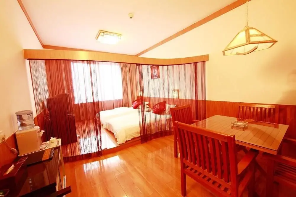 Куньмин: Kunming Sea Lion Hotel