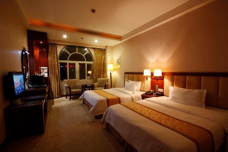 Шэньчжэнь: Qianbozhou Business Hotel