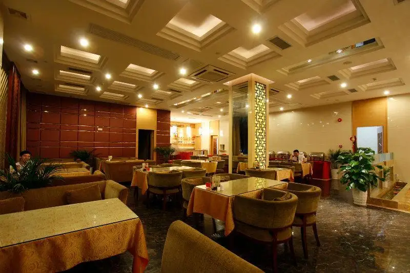 Шэньчжэнь: Qianbozhou Business Hotel
