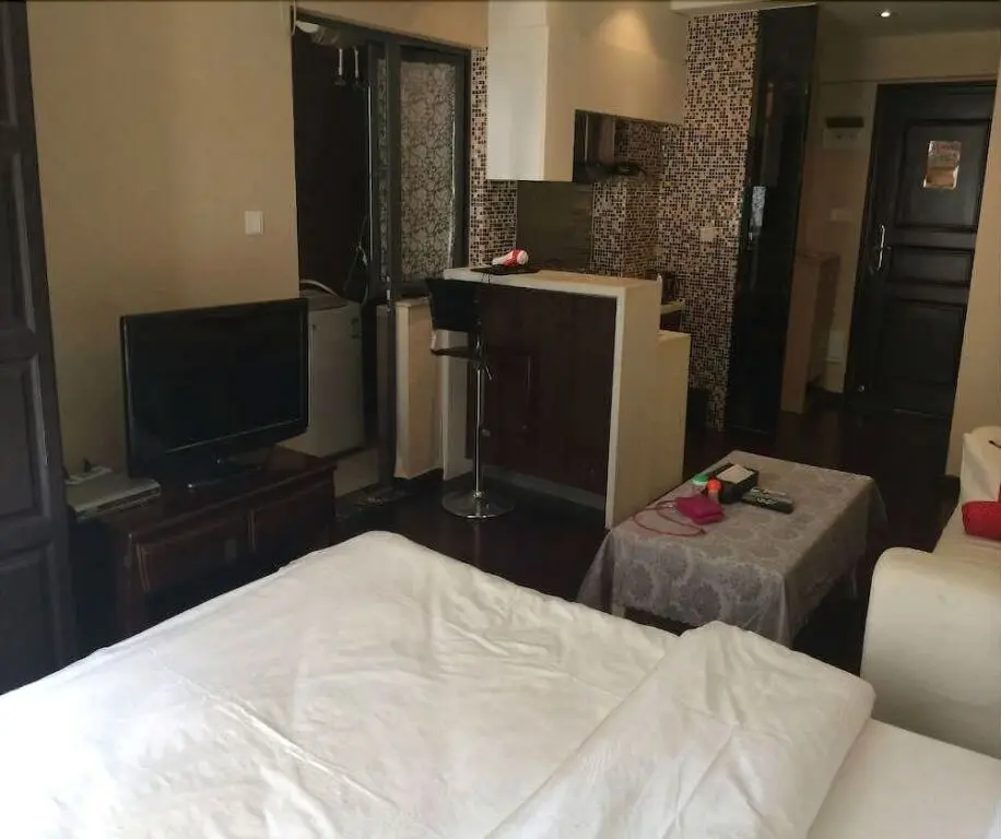 Гуанчжоу: Pinjing Guanghong Tianqi Apartment - Guangzhou