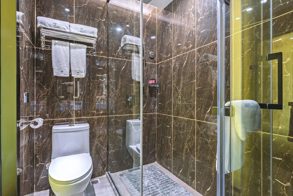 Гуанчжоу: CHEERMAY HOTELS (Guangzhou Pazhou Exhibition Center Chigang Metro Station)