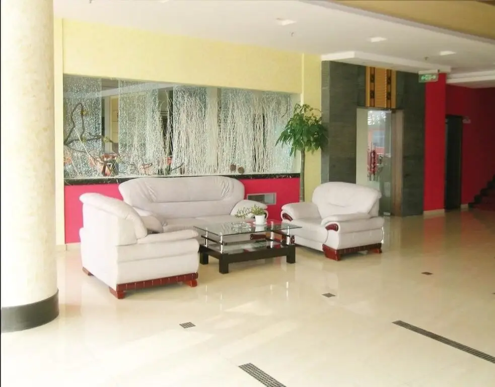 Шанхай: Air China Yunting Hotel