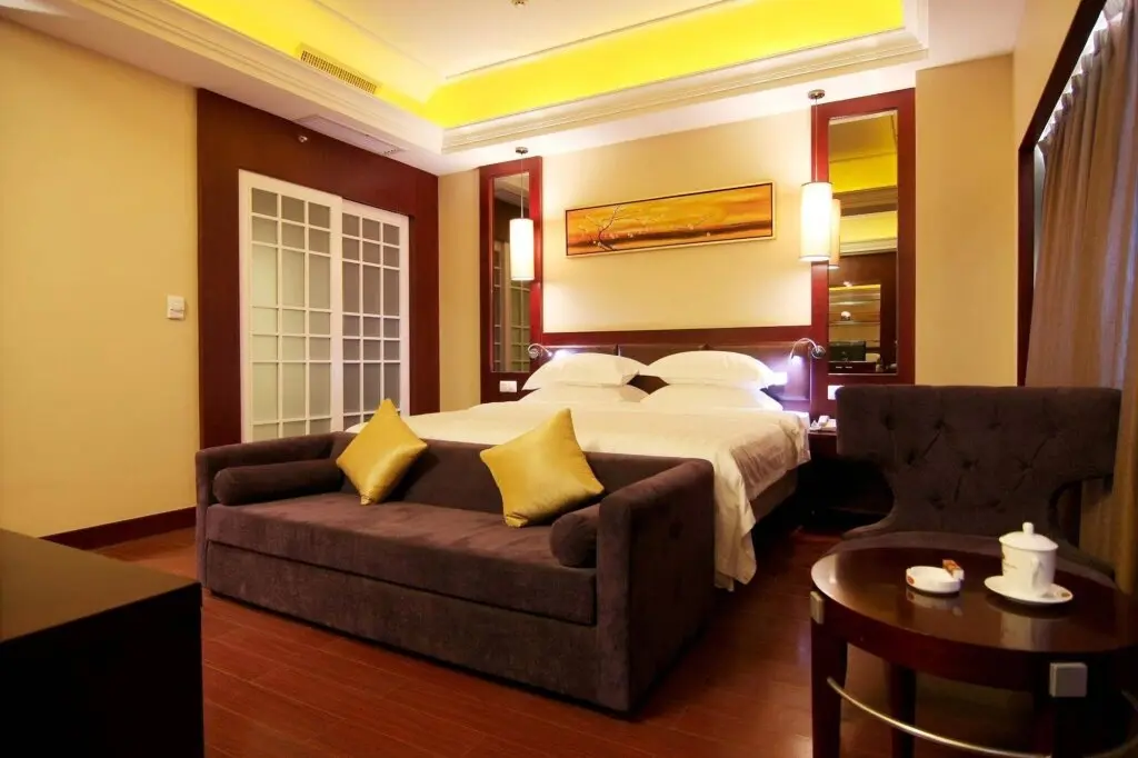 Цзинань: Shandong International Hotel (Jinan Quancheng Square Daming Lake Branch)