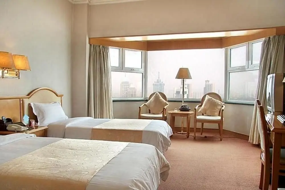 Цзинань: East Hotel Shandong
