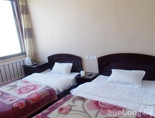 Синьчжоу: Wutaishan Zhongbao Hotel Second Branch
