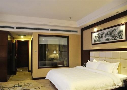 Long Fei Sheng Shi International Hotel — фото 1