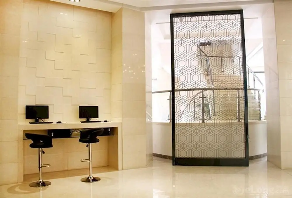 Шэньчжэнь: Himalaya Hotel (Shenzhen North Railway Station Tongcheng Center Branch)