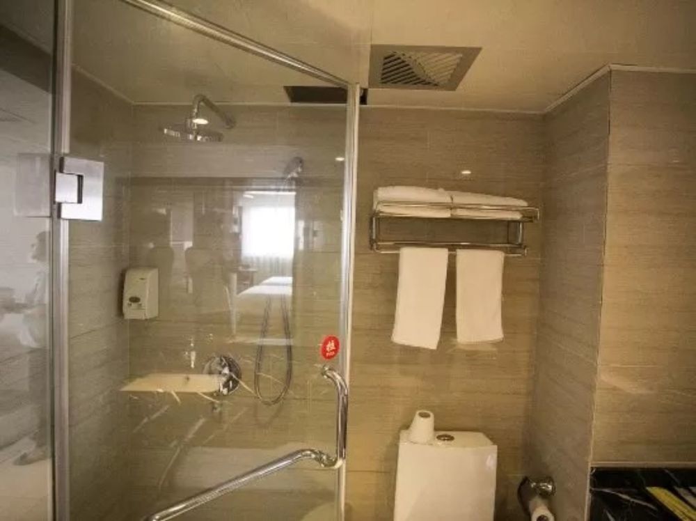 Шанхай: The Bai Lu Business Hotel