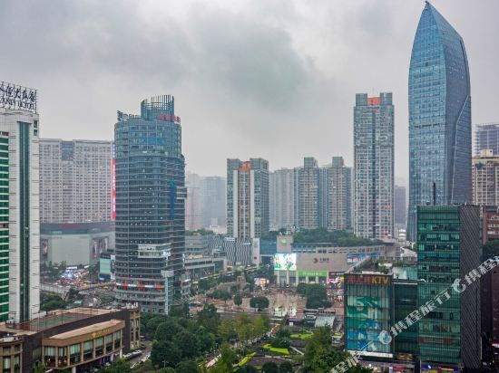 Чунцин: Chongqing Langqingju Apartment